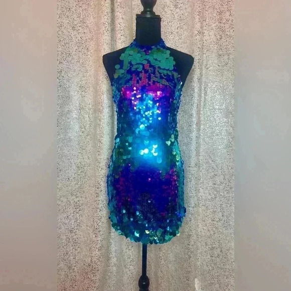NWT Jumbo sequins ombré halter mini dress - Picture 1 of 2